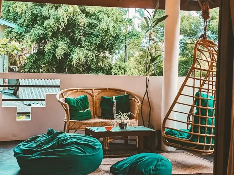 The beanbags and chilling area at Beachbums Coliving