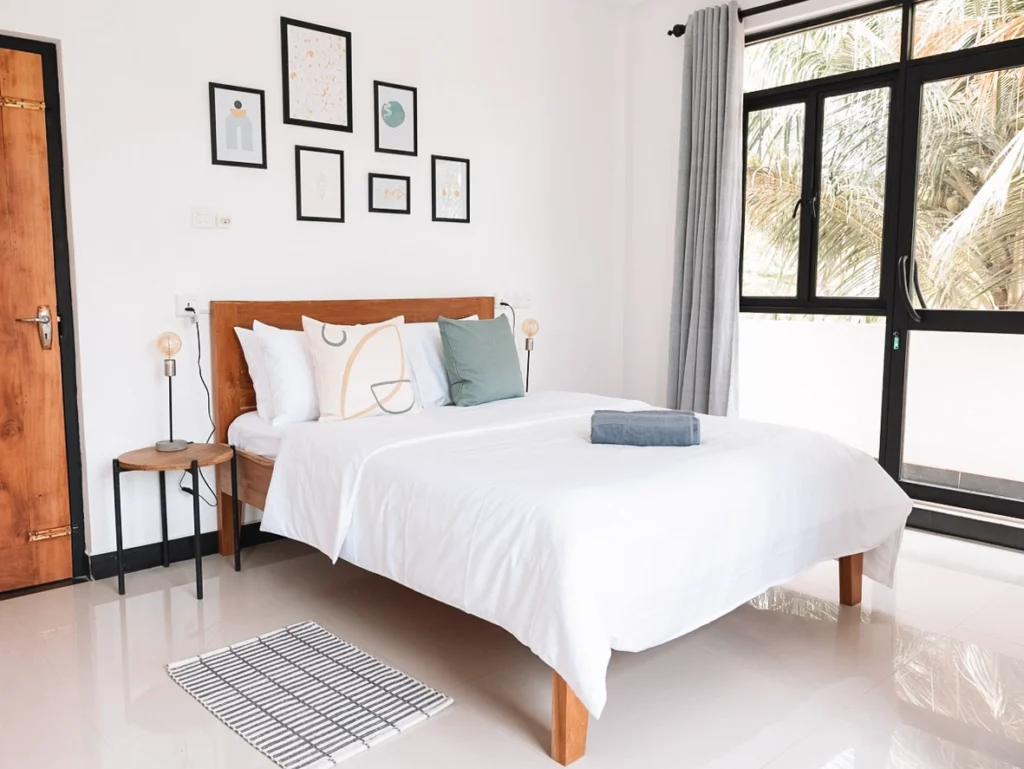 Spindrift private room, a great value budget hostel in Madiha